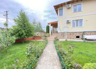 Продается дом, 328 м2, село Строгоновка, переулок Даглы, 1