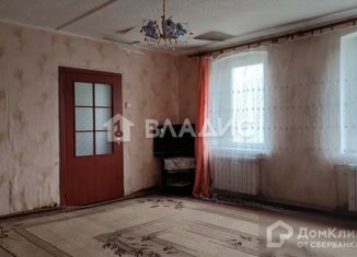 Продам трехкомнатную квартиру, 115 м2, поселок Калиновка, улица Черняховского, 10