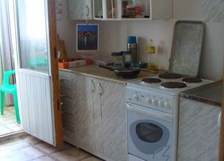 Продаю трехкомнатную квартиру, 83 м2, Ольгинка, 3-й микрорайон, 6