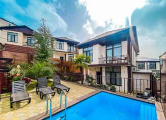 Продаю дом, 150 м2, Сочи, микрорайон Светлана, улица Верхняя Лысая Гора, 39/4