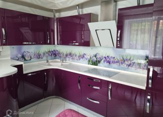 Продаю 4-комнатную квартиру, 106.8 м2, посёлок Коммунарка, Лазурная улица, 3