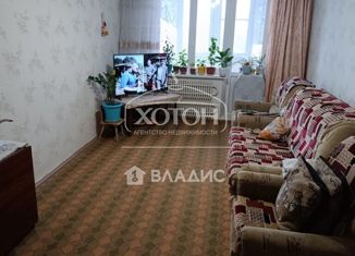 Продам 3-комнатную квартиру, 63 м2, Элиста, улица Юрия Клыкова, 144, 2-й микрорайон