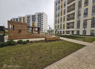 Двухкомнатная квартира на продажу, 49.8 м2, Крым, проспект Александра Суворова, 103
