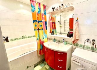 Трехкомнатная квартира на продажу, 73.2 м2, Москва, Керамический проезд, 53к1, Керамический проезд