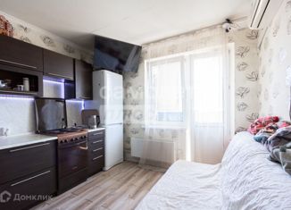 Продаю 1-ком. квартиру, 35 м2, Краснодар, Московская улица, 2к1