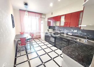 Продаю двухкомнатную квартиру, 63.3 м2, Воронеж, улица МОПРа, 2А, Левобережный район