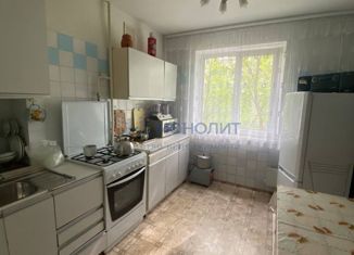 Продам 2-ком. квартиру, 51.3 м2, Нижний Новгород, улица Генерала Зимина, 28, метро Канавинская