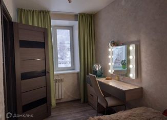 Продаю 4-комнатную квартиру, 69 м2, Таштагол, улица Матросова, 38