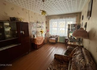 Продается 2-комнатная квартира, 42.5 м2, Вышний Волочёк, Советская улица, 14
