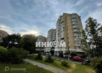 Продается двухкомнатная квартира, 81 м2, Москва, Новокуркинское шоссе, 35, район Куркино