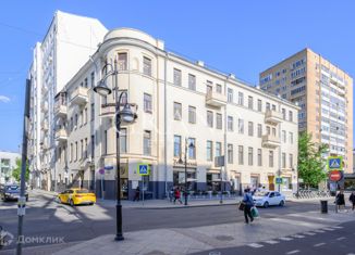 Продается 5-ком. квартира, 117 м2, Москва, Пятницкая улица, 37, метро Третьяковская