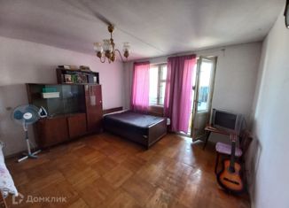 Продаю однокомнатную квартиру, 46 м2, Санкт-Петербург, улица Крыленко, 45к1