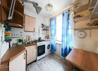 Сдается в аренду двухкомнатная квартира, 44.9 м2, Свердловская область, улица Бакинских Комиссаров, 58
