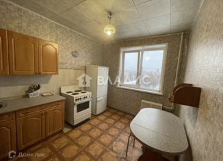 Сдается 2-комнатная квартира, 65 м2, Рязань, улица Новосёлов, 15, район Дашково-Песочня