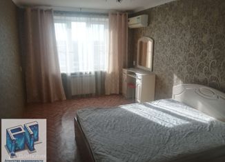 Сдача в аренду 2-ком. квартиры, 53 м2, Волжский, улица имени Генерала Карбышева, 69