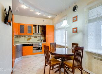 Сдам трехкомнатную квартиру, 150 м2, Санкт-Петербург, Большая Московская улица, 8/2, метро Владимирская