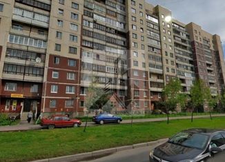 Продается 3-ком. квартира, 79.6 м2, Санкт-Петербург, Шлиссельбургский проспект, 2к1, метро Рыбацкое