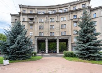 Продается 3-комнатная квартира, 81.3 м2, Санкт-Петербург, Большая Монетная улица, 30, Большая Монетная улица