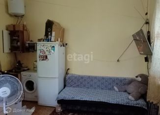 Продам комнату, 16.7 м2, поселок Юго-Камский, улица Труда, 1
