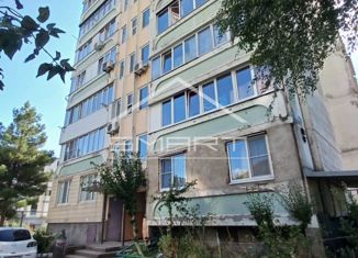 Продам двухкомнатную квартиру, 47.2 м2, Ольгинка, 1-й микрорайон, 3