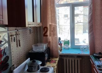 Продам 3-ком. квартиру, 55 м2, Екатеринбург, проспект Орджоникидзе, 18, проспект Орджоникидзе