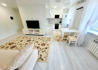 Продаю 2-комнатную квартиру, 43.4 м2, Находка, Дальняя улица, 3