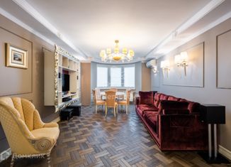 Продам 3-комнатную квартиру, 93 м2, Москва, улица Коштоянца, 47к2, улица Коштоянца