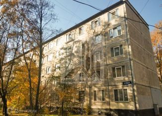 Продается 2-комнатная квартира, 45.9 м2, Санкт-Петербург, проспект Большевиков, 65к2, муниципальный округ Народный