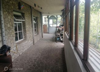 Продаю дом, 100 м2, Туапсе, улица Короленко, 10