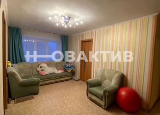 Продаю 3-ком. квартиру, 56 м2, Новосибирск, Весенняя улица, 16, Весенняя улица