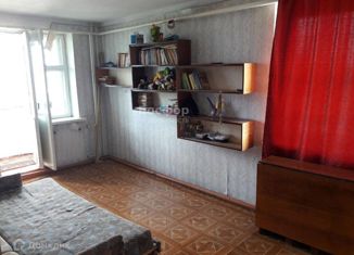 Продаю 3-ком. квартиру, 75 м2, село Жемчужина, Школьная улица, 16