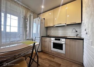 Продам 2-комнатную квартиру, 40 м2, Москва, улица Багрицкого, 24к2