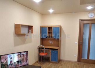 Продаю двухкомнатную квартиру, 46 м2, Каменск-Шахтинский, Красная улица, 7А