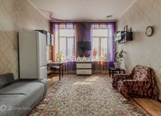 Продам четырехкомнатную квартиру, 80 м2, Санкт-Петербург, метро Обводный канал, набережная Обводного канала, 57