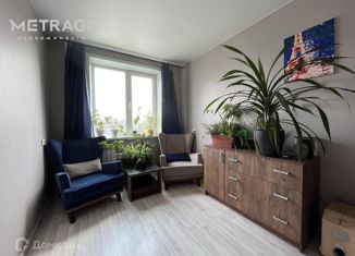Продам 2-ком. квартиру, 42 м2, Новосибирск, улица Бориса Богаткова, 217