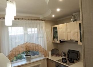 Продается двухкомнатная квартира, 56 м2, Ставрополь, Биологическая улица, 10, микрорайон № 10