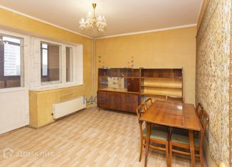 Продажа 3-ком. квартиры, 60 м2, Москва, улица Гарибальди, 28к1, улица Гарибальди