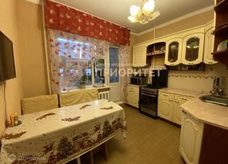 Продам 3-комнатную квартиру, 78 м2, Якутск, улица Хабарова, 11, Губинский округ