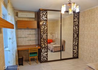 Продается 3-комнатная квартира, 69.8 м2, Краснодар, улица Бульварное Кольцо, 21, улица Бульварное Кольцо