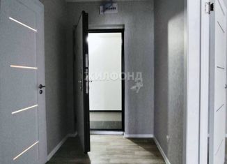 Продам однокомнатную квартиру, 39.6 м2, Новосибирск, Спортивная улица, 35, метро Студенческая