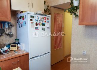 Продам комнату, 40 м2, Вологда, улица Михаила Поповича, 24А, микрорайон Лукьяново