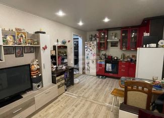 Продам 2-комнатную квартиру, 34.6 м2, Усинск, улица 60 лет Октября, 14