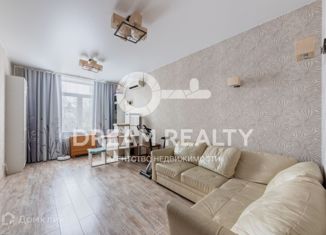 Продаю 3-ком. квартиру, 76.9 м2, Москва, улица Алябьева, 6, улица Алябьева