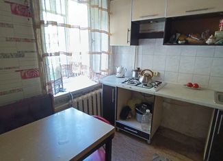 Продам двухкомнатную квартиру, 31 м2, Красноперекопск, Озёрная улица, 11