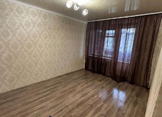 Продаю двухкомнатную квартиру, 47 м2, Новокубанск, улица Нева, 32