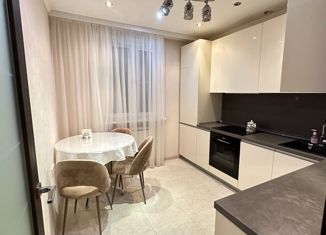 Продам двухкомнатную квартиру, 54 м2, Москва, Михневский проезд, 4, Михневский проезд