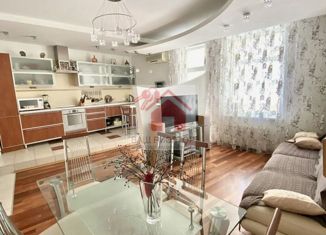 Продается четырехкомнатная квартира, 120.6 м2, Самара, улица Алексея Толстого, 76, Самарский район