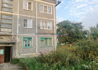 Продается трехкомнатная квартира, 50 м2, поселок Пятовский, улица Комарова, 9