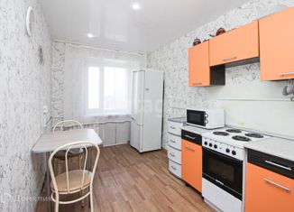 Продажа 2-комнатной квартиры, 51.5 м2, Нижневартовск, улица Мира, 82
