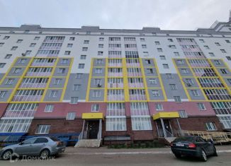 Продаю трехкомнатную квартиру, 81.3 м2, Стерлитамак, проспект Октября, 48, ЖК Белые Росы